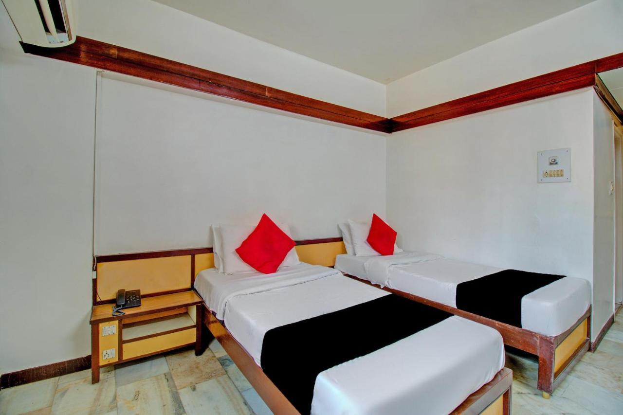 Capital O 76484 Hotel Balwas International Bombaim Exterior foto